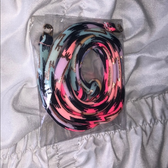 Victoria’s Secret Swim Top - Picture 5 of 6